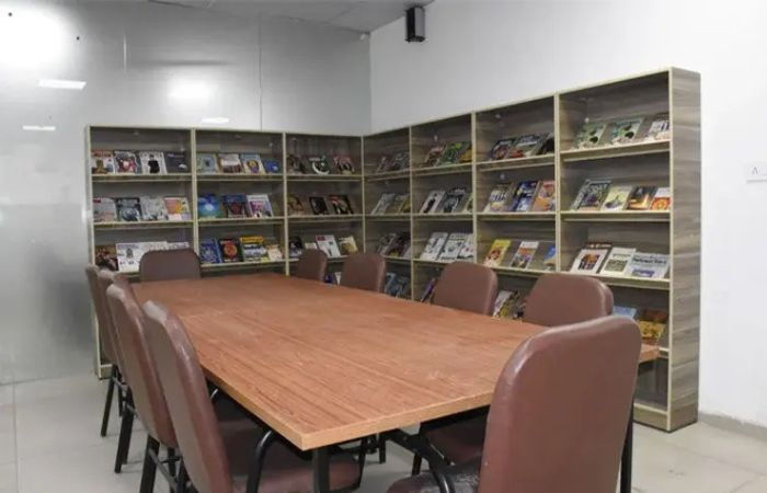 Declining readers shrinking libraries Only 47 public libraries per 10 lakh people in Gujarat