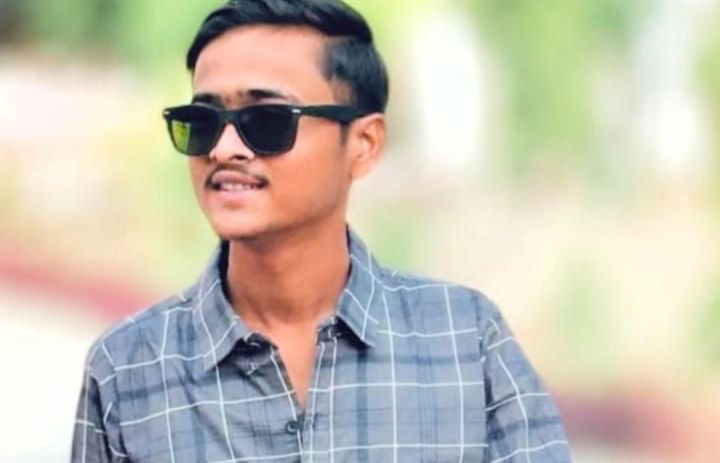 Ahmedabad youth dies by suicide in Meghaninagar, family alleges harassment by bootlegger