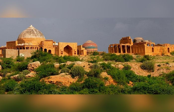 Pakistan cut shorts pilgrimage for 37 from Kutch amid tensions with India