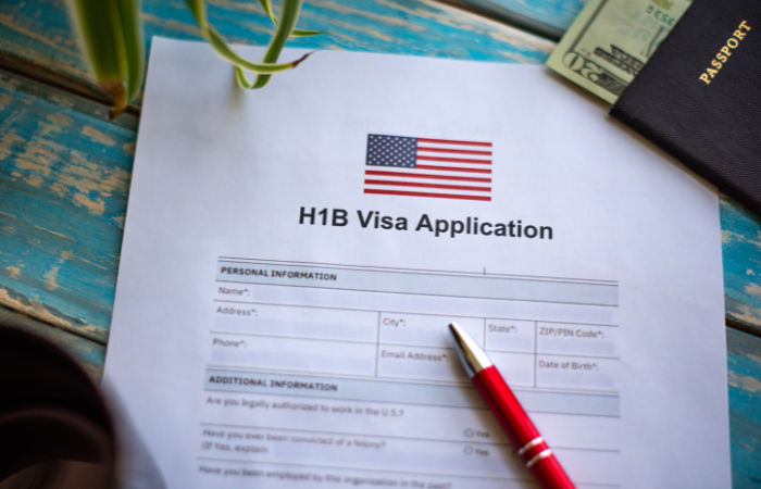US man slams ‘ridiculous’ H-1B rules after Indian friend sent home post 8 years