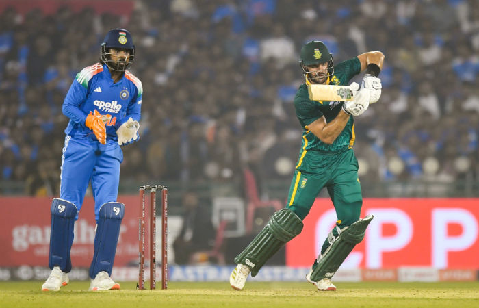 IND vs SA: વિરાટ અને ગાયકવાડની સદી એળે ગઈ, રોમાંચક મેચમાં સાઉથ આફ્રિકાની 4 વિકેટથી જીત 1 - image