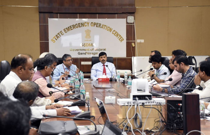 બિપરજોય વાવાઝોડાથી ગુજરાતમાં 1797 કરોડનું નુકસાન થયું, રાજ્ય સરકારે કેન્દ્ર પાસે સહાય માંગી 1 - image