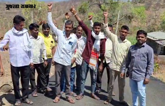 છોટાઉદેપુર: કવાંટમાં ભ્રષ્ટાચારની પોલ ખુલી: દોઢ કરોડના ખર્ચે બનેલો રસ્તો ગ્રામજનોએ હાથથી ઉખેડી નાખ્યો 2 - image