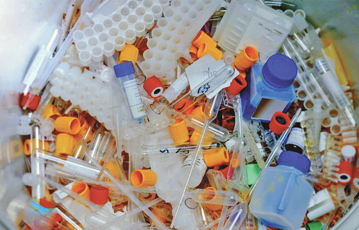 બાયોમેડિકલ વેસ્ટ : છ હેલ્થકેરના વિકાસ પછી સર્જાયેલો વસમો પડકાર 1 - image