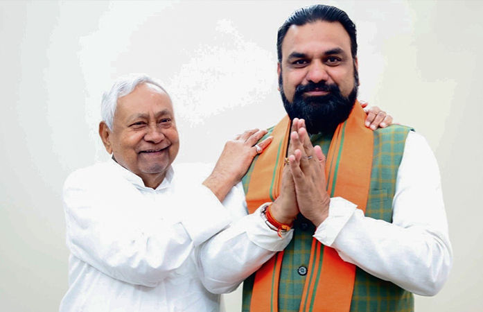 નીતિશ કુમારને જીવતા દફનાવી દીધા, JDU થેલા પાર્ટી બની ગઈ છે...', દિગ્ગજ નેતા ભડક્યાં 1 - image
