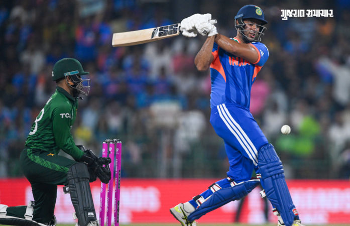 IND vs PAK: છેલ્લી ઓવરમાં રન આઉટ થતા શિવમ દુબે રિંકુ સિંહ પર ગુસ્સે થયો, મેદાનમાં જ બંને વચ્ચે જામી! 1 - image