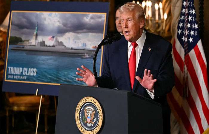 ટ્રમ્પ રઘવાયા થયાઃ ત્રણ બીજા યુદ્ધજહાજ અને 2,500 મરીન કોર્પ્સ મોકલાશે 1 - image