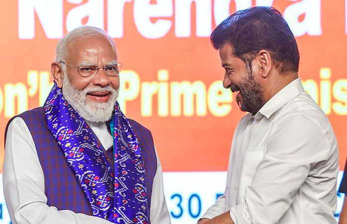 VIDEO: રેવંત રેડ્ડીએ 'ગુજરાત મોડલ' જેવી મદદ માંગી; PM મોદીએ ભરી સભામાં આપ્યો મજેદાર જવાબ 1 - image