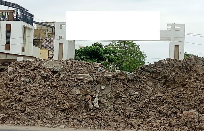 વિરમગામમાં વરસાદી ગટરની કામગીરીમાં ઘોર બેદરકારીઃ 6 મહિનાથી કામ અધૂરું 1 - image