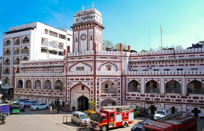 સુરત પાલિકામાં છેલ્લાં 3 દાયકા કરતાં વધુ સમયથી ભાજપનો કબજો કોંગ્રેસના બળવાને આભારી 1 - image