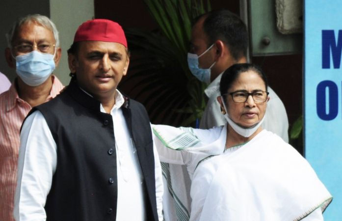 PM-CM અને મંત્રીઓને હટાવવાના બિલ મામલે વિપક્ષમાં અસમંજસ, TMC બાદ SPનો JPCનો બહિષ્કાર 1 - image