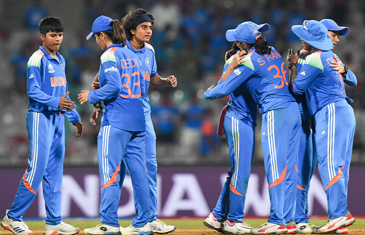 ICC Women World Cup : ભારતીય ટીમ કોની સામે સેમિફાઈનલમાં ટકરાશે? જાણી લો 1 - image