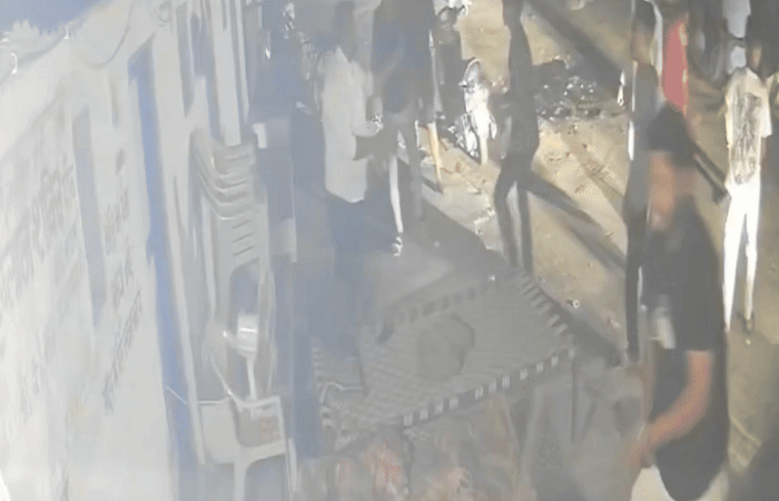 કાકા સસરા પર હુમલો કરનાર ફરાર કાન્હા ગ્રુપના બિલ્ડર ધવલ ઠક્કરને પકડવા પોલીસ ટીમો એક્શનમાં 1 - image