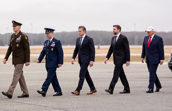 ટ્રમ્પે 'ફ્રીડમ શીલ્ડ' માટે દ.કોરિયામાં સૈન્ય મોકલતાં ટેન્શન વધ્યું, હવે શું કરશે કિમ જોંગ ઉન? 1 - image