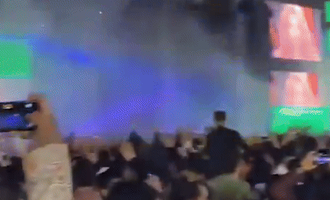 નવરાત્રિમાં માતા શૈલપુત્રીના ગરબાને બદલે સિંગર શકીરાના ગીતો! રાજ્યના અનેક સ્થળે સંસ્કૃતિની ઘોર ખોદાઈ 1 - image