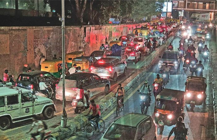 Traffic diversions near Shahibaug for bullet train work cause chock a block roads