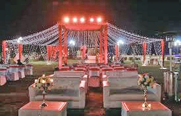 આર્થિક તંત્રમાં છ લાખ કરોડ રૂપિયા ઠલવાશે 50 લાખ લગ્નેાના માંડવા સોનાની ખરીદીથી માંડીને ડેકોરેશન સુધીનો ક્રેઝ 1 - image