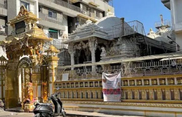 અમદાવાદ: પાલડીના જૈન દેરાસરમાં 1.64 કરોડની ચાંદીના આભૂષણોની ચોરી, પૂજારી સહિત 5 ઝડપાયા 4 - image