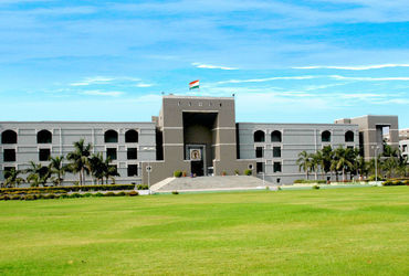 Gujarat HC stays Vadodara Deputy Collector's notice under Disturbed Areas Act