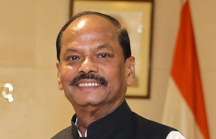 ઓડિશાના રાજ્યપાલે ભાજપ ઉમેદવારનો પ્રચાર કરતા ભડકી કોંગ્રેસ, ચૂંટણી પંચમાં કરી ફરિયાદ 1 - image