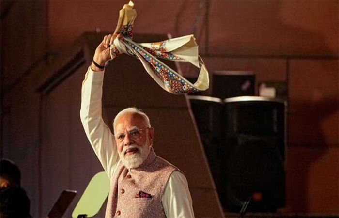 બિહારમાં મોદીની સુનામી : એનડીએનો ડંકો વાગ્યો 1 - image