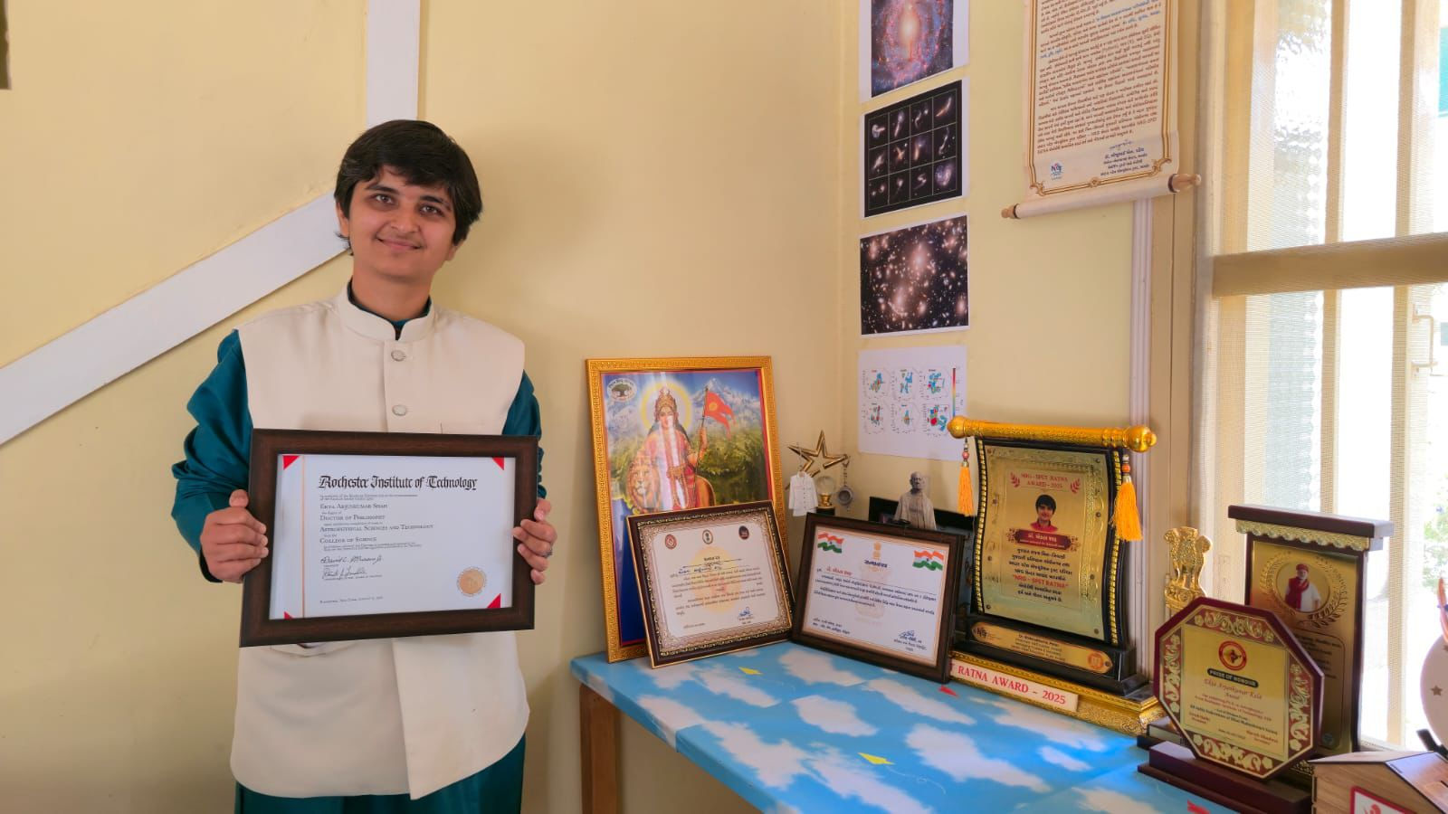 આણંદની દિકરીએ અંતરિક્ષમાં મચાવી ધૂમ: 6 નવી આકાશગંગા શોધી ભારતીય નામ આપ્યા, NASAમાં મેળવ્યું સ્થાન 3 - image