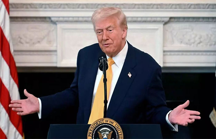 કુશળ વ્યક્તિઓ સિવાય ચિપ્સ કે મિસાઇલ્સ બનાવી ન શકાય : વસાહતીઓ અંગે ટ્રમ્પનો યુ ટર્ન 1 - image