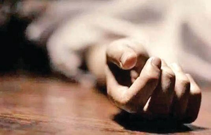 પોલીસ કસ્ટડીમાં જ પોક્સોના આરોપીનો આપઘાતનો પ્રયાસ : બ્લેડ વડે ગળું કાપ્યું 1 - image