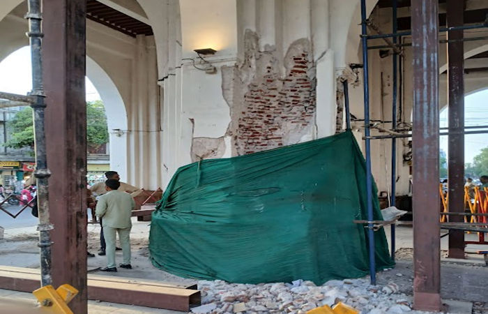 આખરે વડોદરાના ઐતિહાસિક માંડવી દરવાજાની રીસ્ટોરેશન, રીનોવેશન કરવાની કામગીરીની પ્રક્રિયા શરૂ થઈ 1 - image