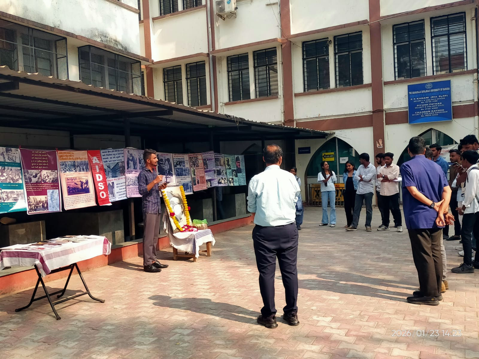 વિદ્યાર્થીઓને નેતાજી સુભાષચંદ્ર બોઝની જન્મ જયંતિની ઉજવણી ના કરવા દેવાઈ 1 - image