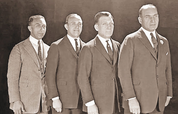 વોર્નર બ્રધર્સ : પિક્ચર અભી બાકી હૈ! 1 - image