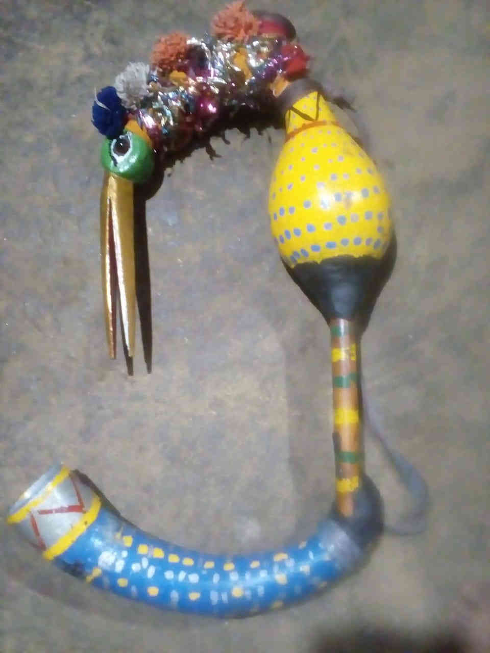 આદિવાસીઓમાં લોકપ્રિય વાદ્ય પાવરી બનાવવા માટે ગાય કે બળદના શીંગડાનો ઉપયોગ થતો હતો 1 - image