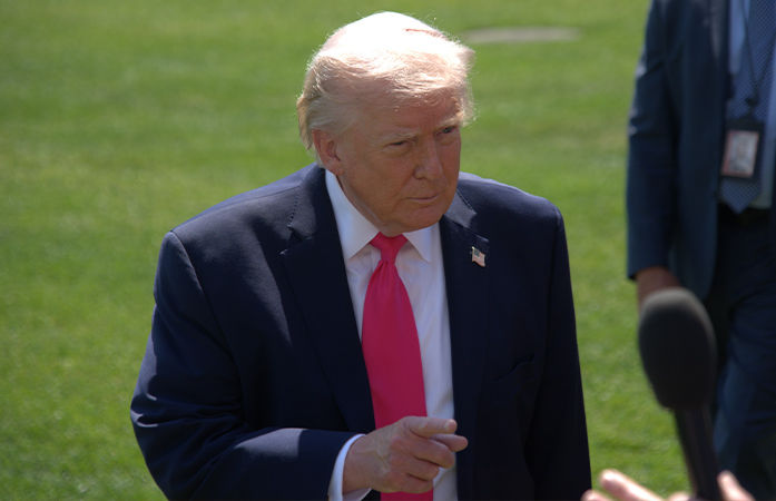 બુધવારે યુદ્ધવિરામ ખતમ, ડીલ નહીં થાય તો બોમ્બ ફૂટશે: ડોનાલ્ડ ટ્રમ્પ