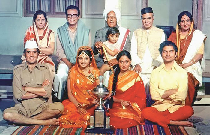 બાવર્ચી એટલે પરિવાર વચ્ચેનો સેતુ . 1 - image