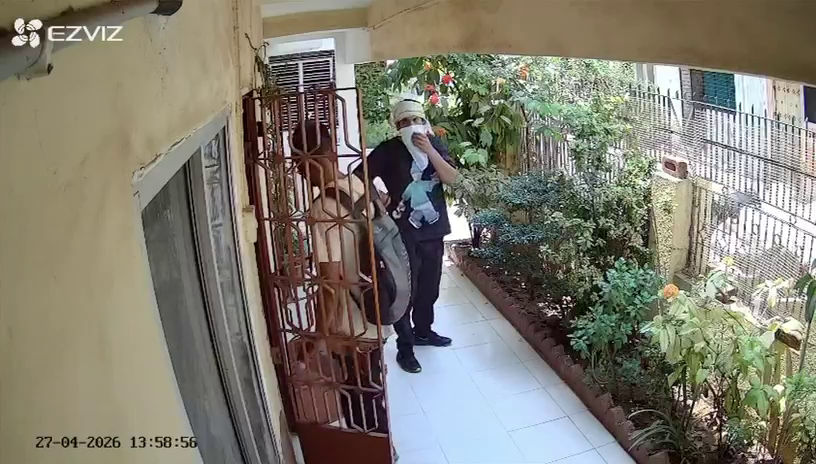 વડોદરા: તમે મતદાન કર્યું કે નહીં? તેમ કહી વૃદ્ધ દંપતીને બંધક બનાવી લાખોની લૂંટ 2 - image