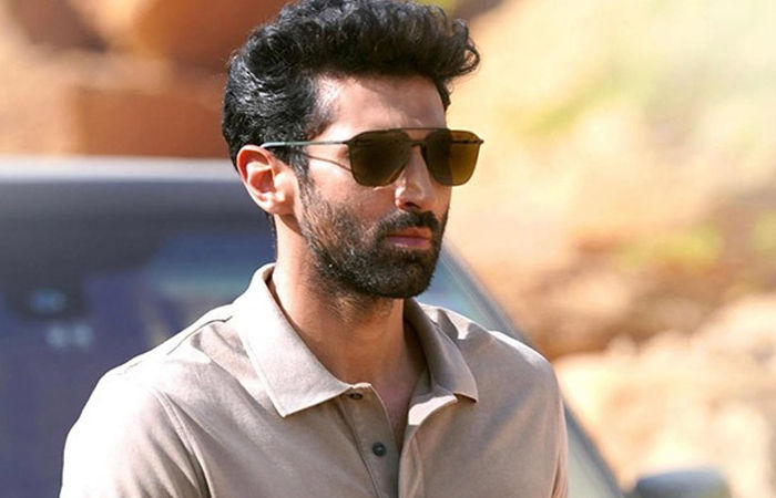 રિલેશનશીપ કાઉન્સેલર આદિત્ય રોય કપૂર 1 - image