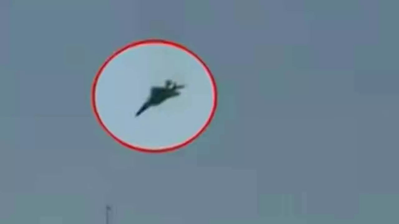 કુવૈતમાં યુએસની ડિફેન્સ સિસ્ટમે ભૂલથી પોતાના જ ૩ એફ-૧૫ ફાઇટર પ્લેન પાડી દીધા ? 1 - image