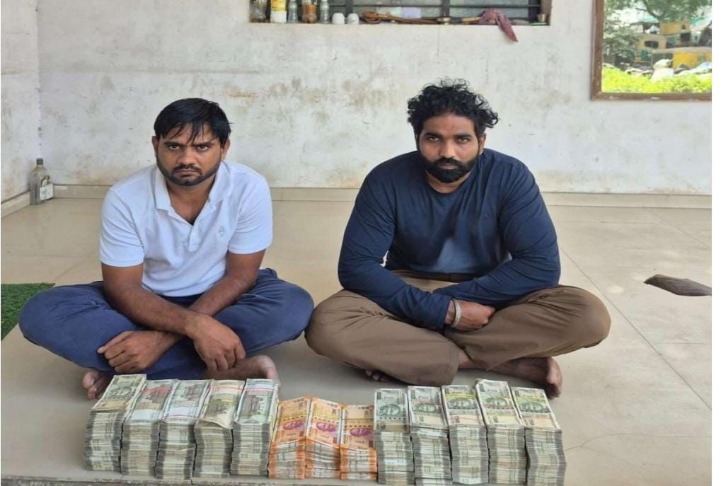 Ramol police seize ₹50 lakh in unaccounted cash from duo ahead of Diwali