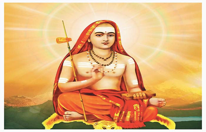 શ્રદ્ધાળુઓના સૈલાબ વચ્ચે આદિ શંકરાચાર્યને યાદ કરીએ 1 - image