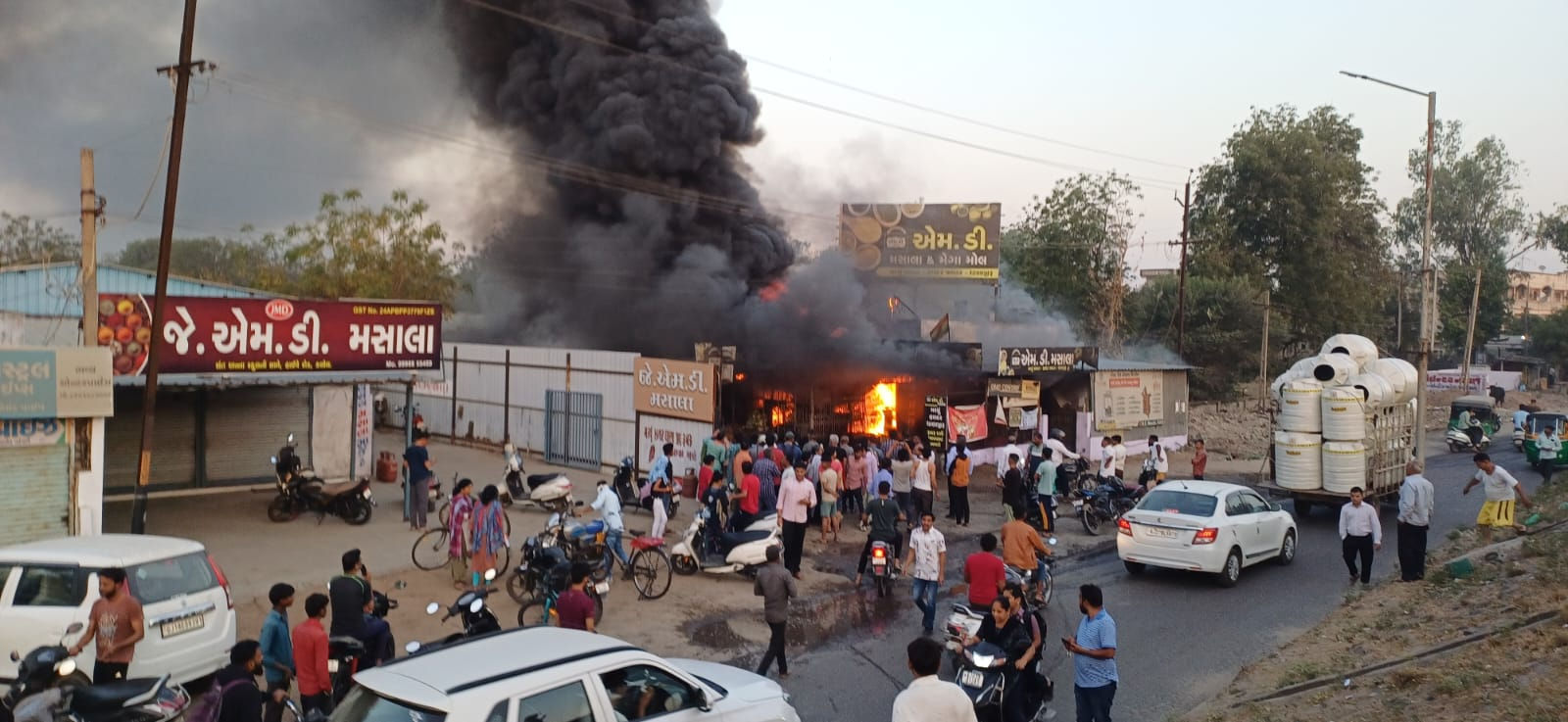 Two fire incidents reported in Gandhinagar’s Kalol within an hour