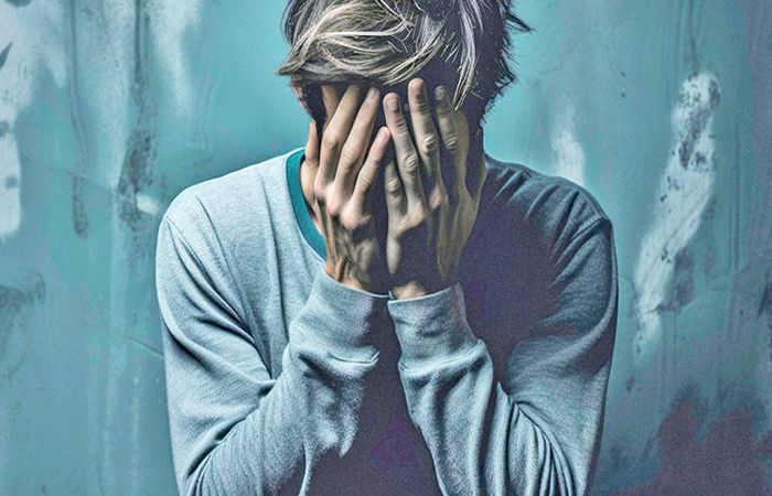 માનસિક બીમારીને પ્રેતાત્મા સાથે કોઈ લેવાદેવા નથી