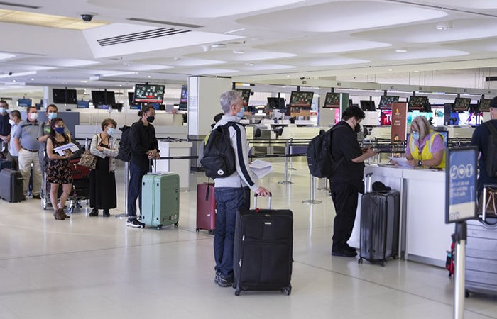 ખાડી દેશોમાં યુદ્ધ વચ્ચે ફસાયેલા ભારતીયો માટે IMAએ જાહેર કર્યા હેલ્પલાઈન નંબર, મેડિકલ ગાઈડન્સ મળશે 1 - image