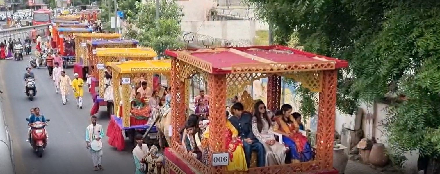 અમદાવાદમાં એકસાથે 885 ભાવિકોની માસક્ષમણ તપશ્ચર્યા, આજે વરઘોડો કઢાયો, કાલે રિવરફ્રન્ટ પર પારણાં 6 - image