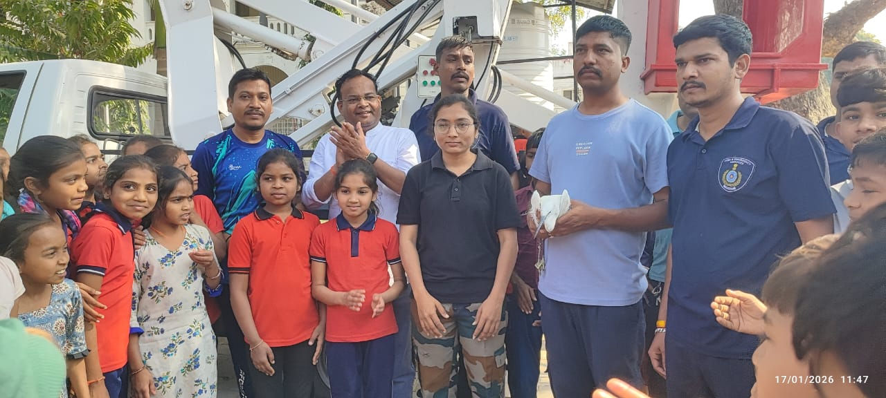 ઉત્તરાયણ બાદ પણ લટકતી દોરીઓ પક્ષીઓ માટે આફત: અમદાવાદમાં ઘુવડ અને છોટાઉદેપુરમાં બગલાનું દિલધડક રેસ્ક્યૂ 2 - image