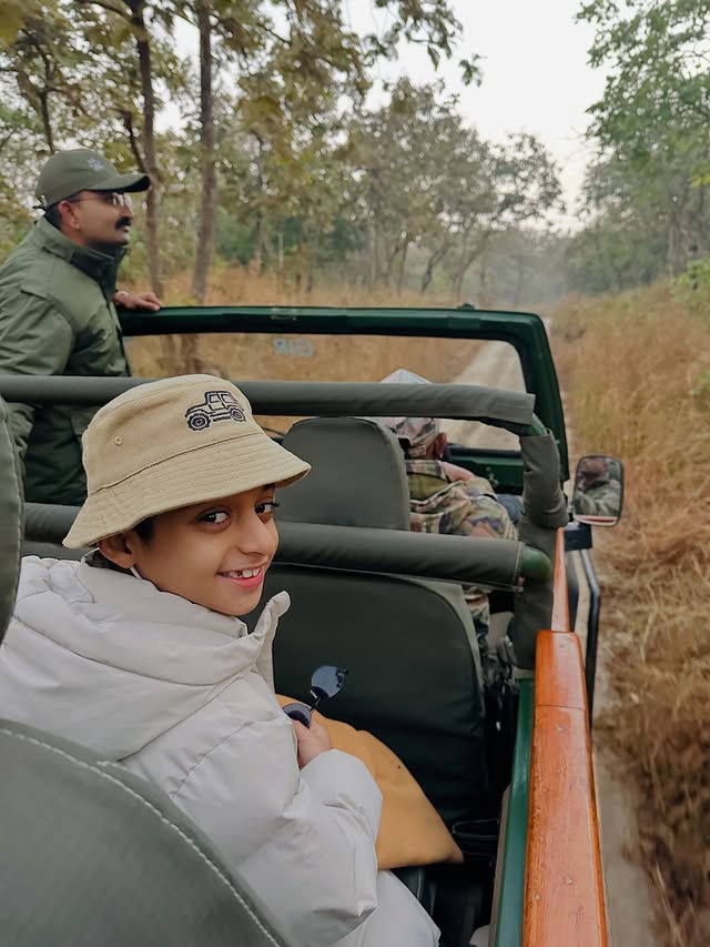 PHOTOS: ગુજરાતના જંગલોમાં કંગના રણૌતની એડવેન્ચર સફર, ભત્રીજા પૃથ્વી સાથે પહોંચી ગીર નેશનલ પાર્કમાં 3 - image