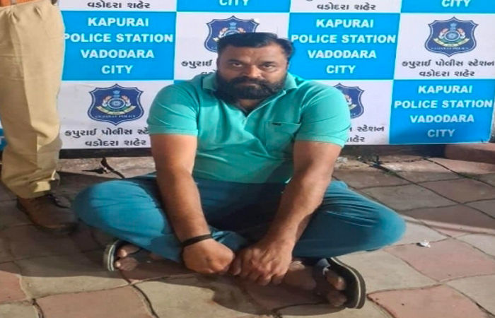 બનાવટી વીમા પોલીસીના કેસમાં આરોપીના પ દિવસના રિમાન્ડ મંજુર 1 - image