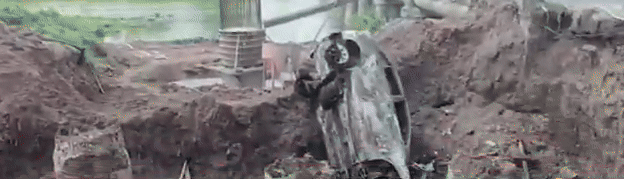 ભાવનગરમાં અચાનક રોડ પૂરો થઈ જતાં અકસ્માતમાં એકનું મોત, તંત્રએ ચેતવણી માટે કોઈ બોર્ડ ન લગાવ્યાનો આરોપ 2 - image