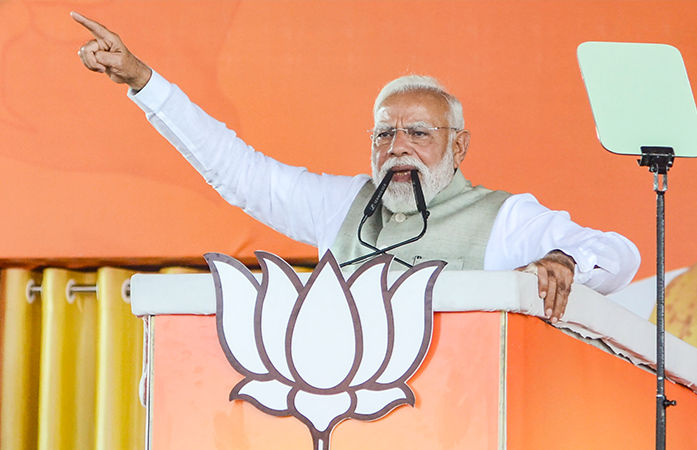 નરેન્દ્ર મોદી સૌથી લાંબો સમય સરકાર ચલાવનારા નેતા બન્યા, 8931 દિવસ પૂર્ણ કર્યા, પવન ચામલિંગને પણ પાછળ છોડ્યા 1 - image