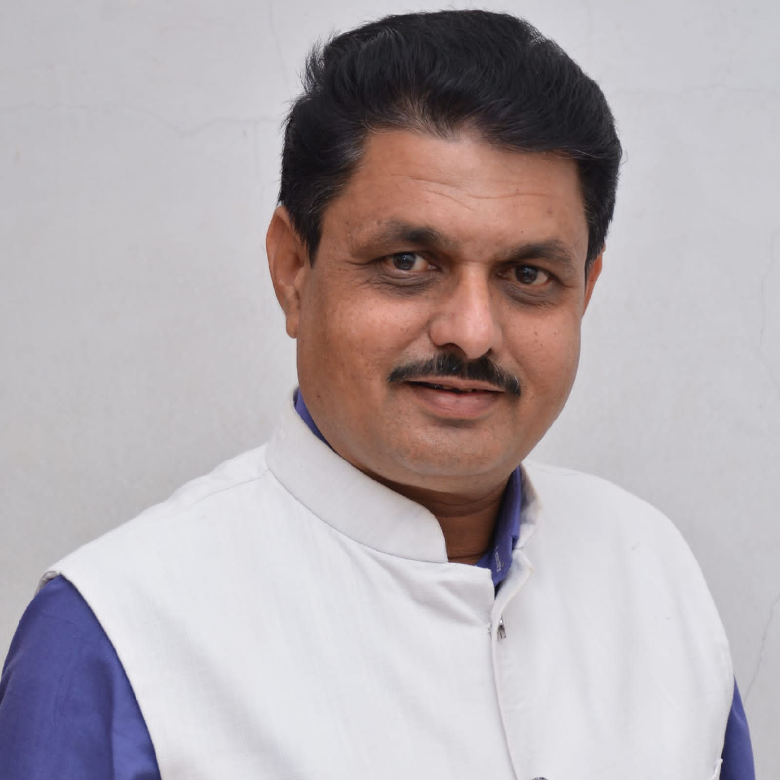 સાવરકુંડલા ભાજપમાં ભડકો! બે નેતાઓના રાજીનામાં, કોંગ્રેસમાંથી ચૂંટણી મેદાનમાં ઉતર્યા 2 - image