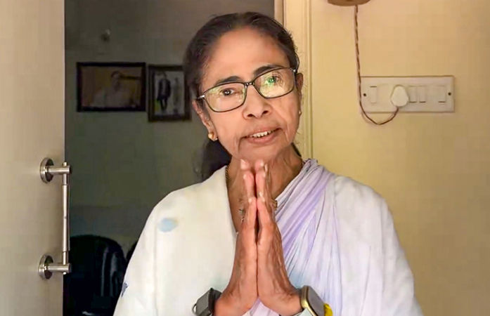 સુપ્રીમ કોર્ટે TMC ને મતદાર યાદી અરજી માટે સ્વતંત્રતા આપી.